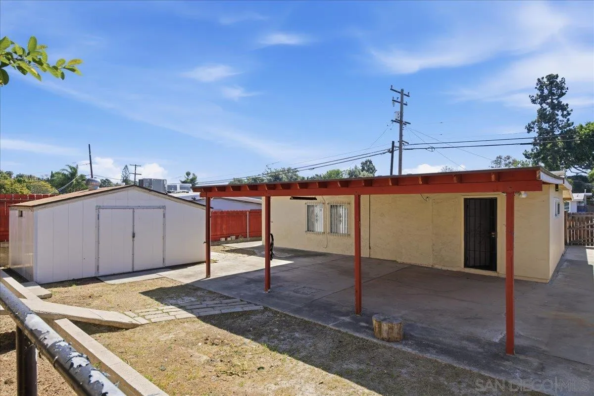 https://cdn.realtyfeed.com/cdn/127/260006553/70ce7877b92df51904f9941476aca8ca.webp