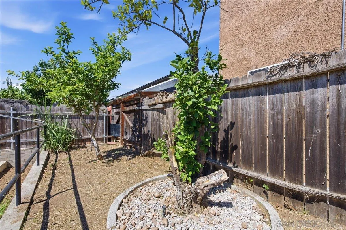 https://cdn.realtyfeed.com/cdn/127/260006553/dd0d2861c229e7af00ef3fd128468da5.webp