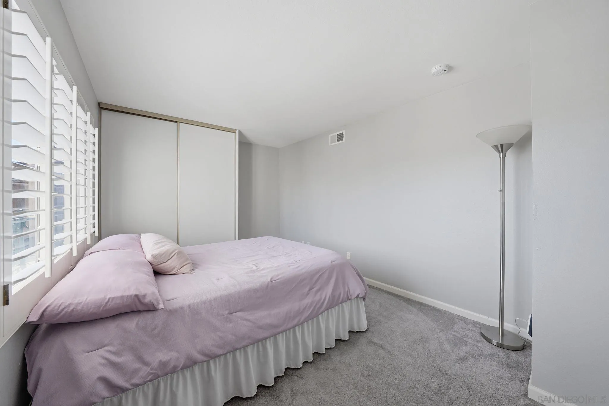 https://cdn.realtyfeed.com/cdn/127/260006557/4de48b650257c77d3ca4a91654c2792c.webp