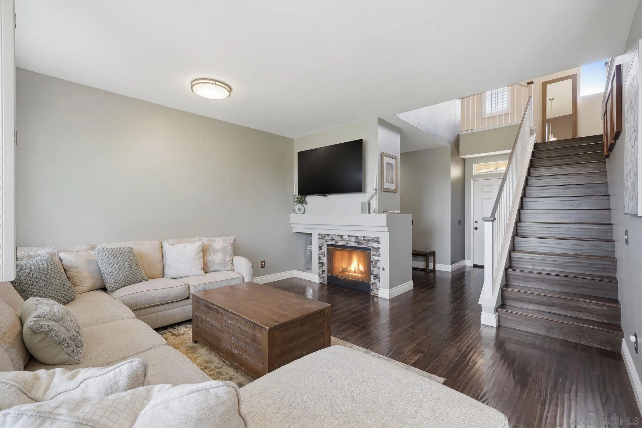 https://cdn.realtyfeed.com/cdn/127/260006557/8690f12b1629a4d440fef23cb1e42cee.webp