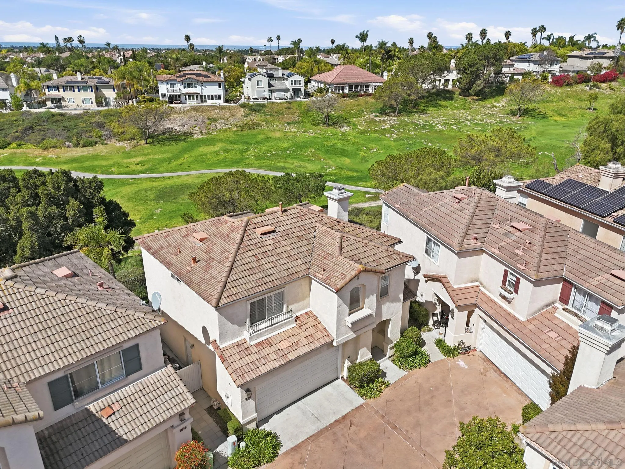 https://cdn.realtyfeed.com/cdn/127/260006557/a79f87e1a9805ed15c5e39957d3355e6.webp