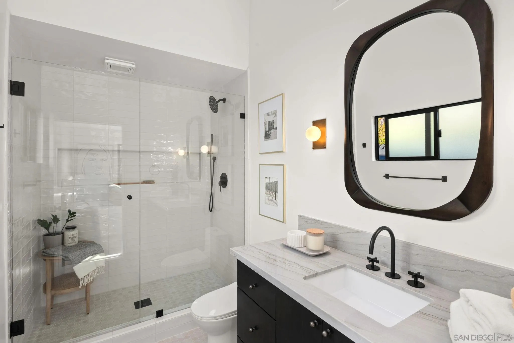 https://cdn.realtyfeed.com/cdn/127/260006560/13f5b20afb44695ae996691518dcc941.webp