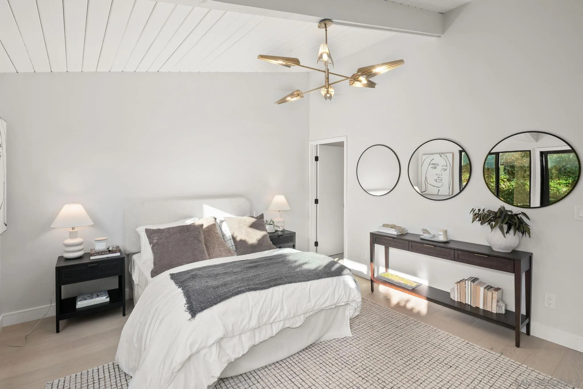 https://cdn.realtyfeed.com/cdn/127/260006560/20d40d9b64236904259f553c2ef1ca06.webp