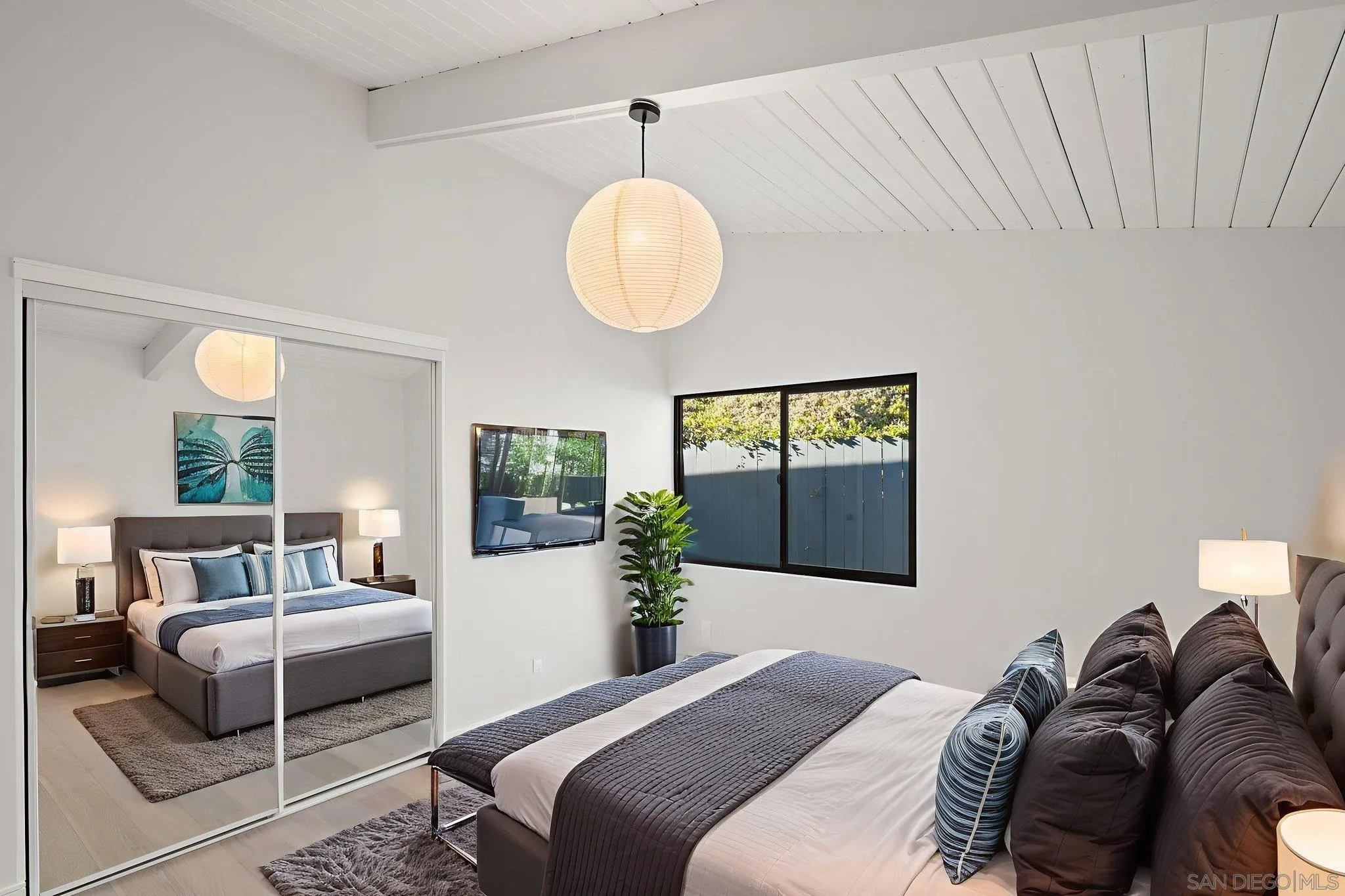 https://cdn.realtyfeed.com/cdn/127/260006560/a20e61646561f61bdf83c0a8e1b9852f.webp
