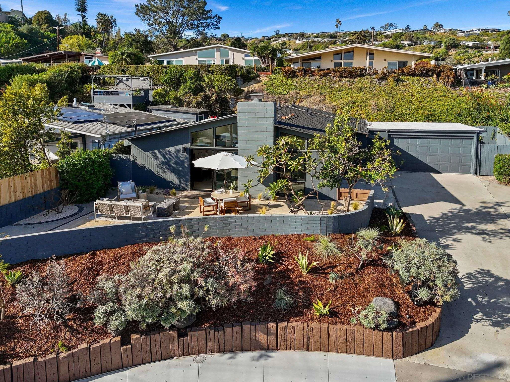 https://cdn.realtyfeed.com/cdn/127/260006560/feb23d09f6e57c365374f02043c41afa.webp