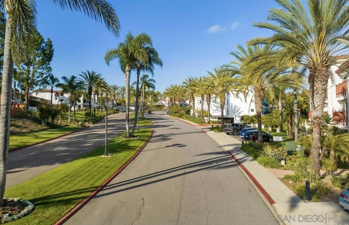 Photo #31: 260006561 Listing: Photo #31