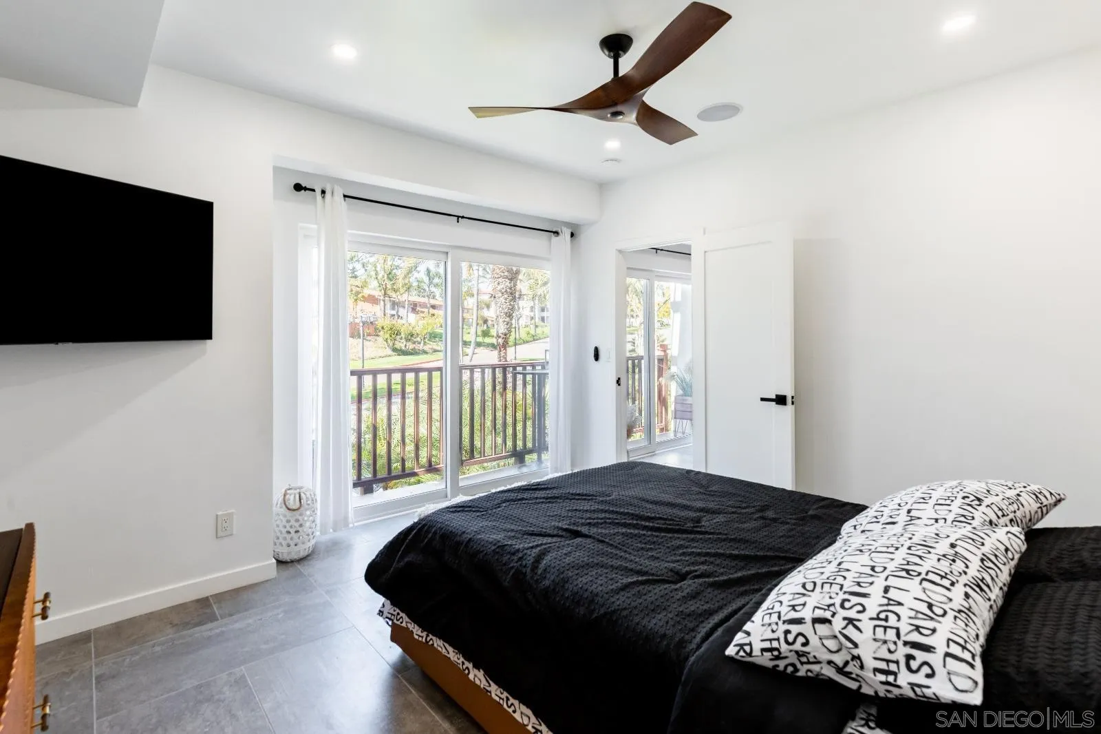 Photo #23: 260006561 Listing: Photo #23