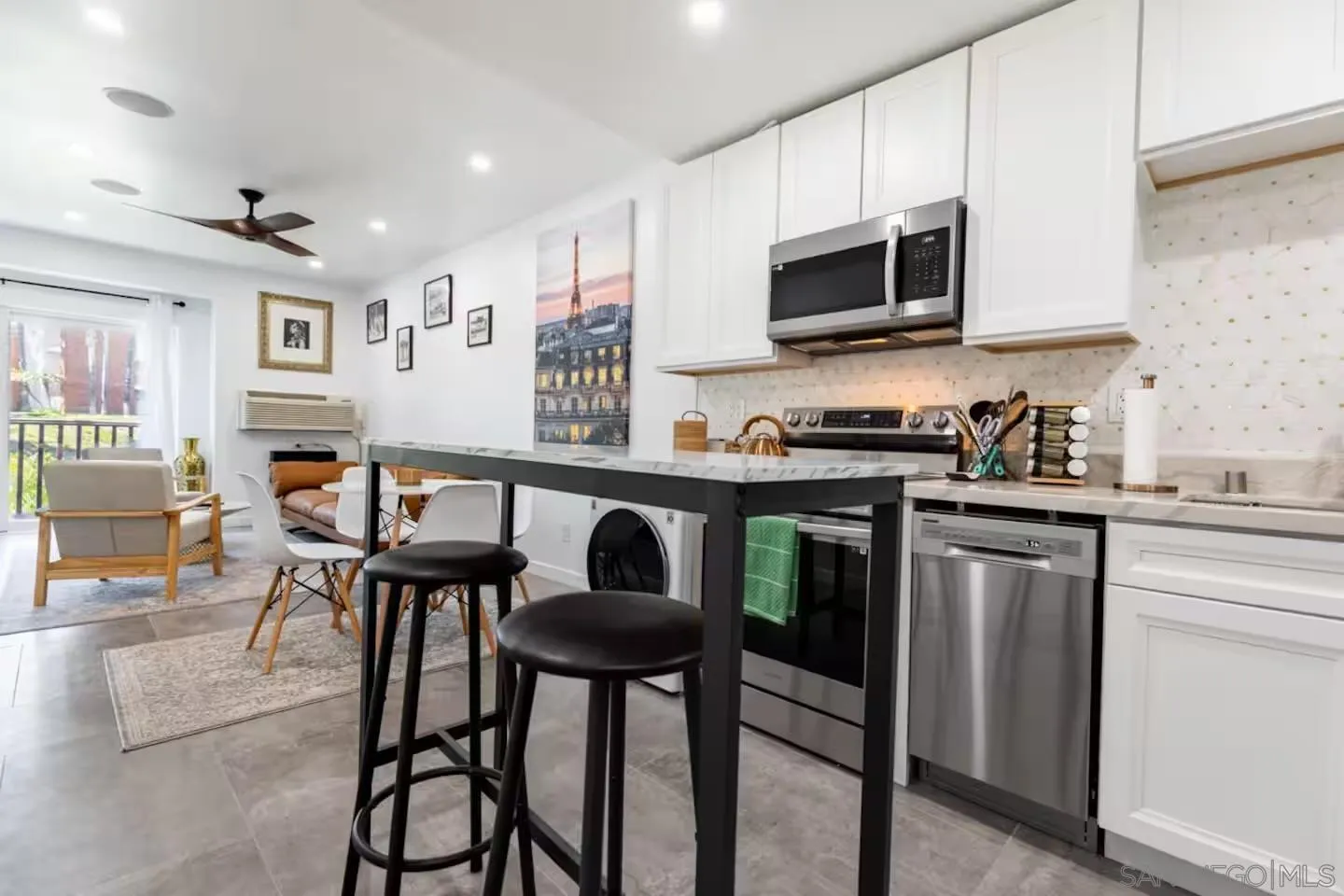 Photo #10: 260006561 Listing: Photo #10