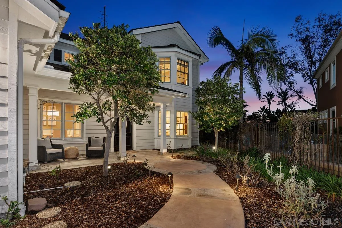 https://cdn.realtyfeed.com/cdn/127/260006565/0776e60cad706b1d06a1c35eb21e2035.webp