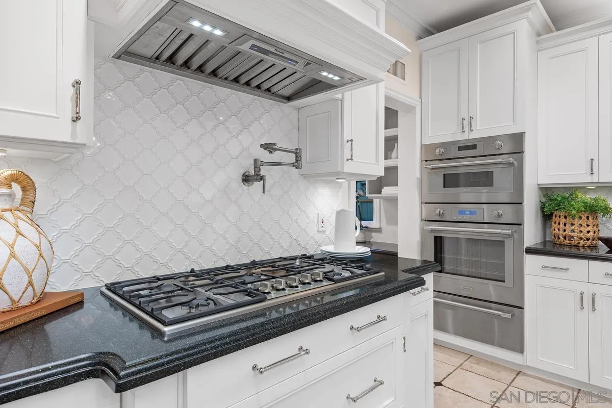 https://cdn.realtyfeed.com/cdn/127/260006565/4ece472c4e78f3ff13238cb8e0bbac25.webp