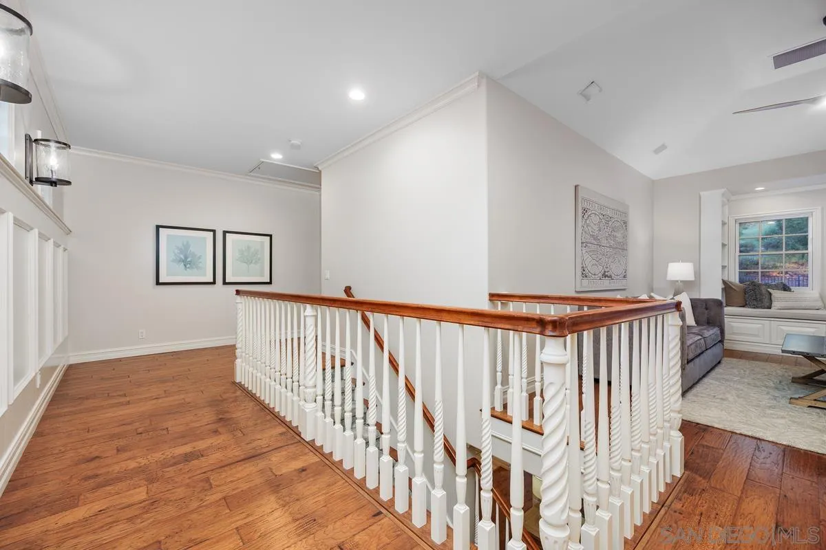 https://cdn.realtyfeed.com/cdn/127/260006565/81390feb31744548da0ff58d3e723529.webp