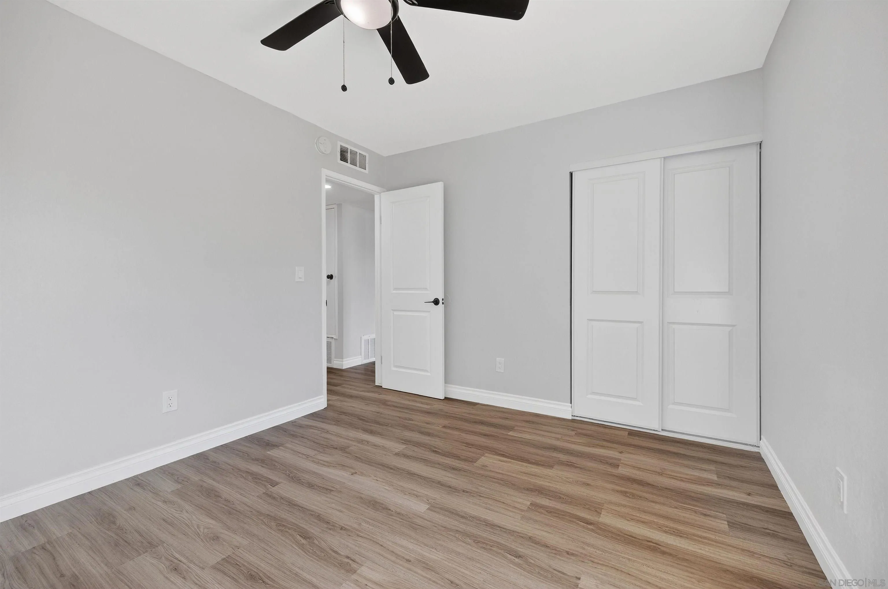 https://cdn.realtyfeed.com/cdn/127/260006567/000962cbd59d57c2873cf2d32ce71349.webp