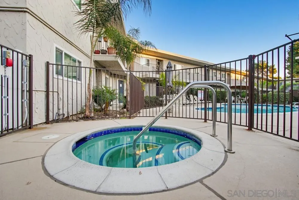 Photo #50: 260006574 Listing: Photo #50