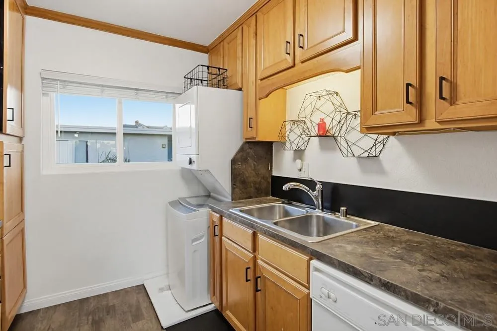 Photo #20: 260006574 Listing: Photo #20