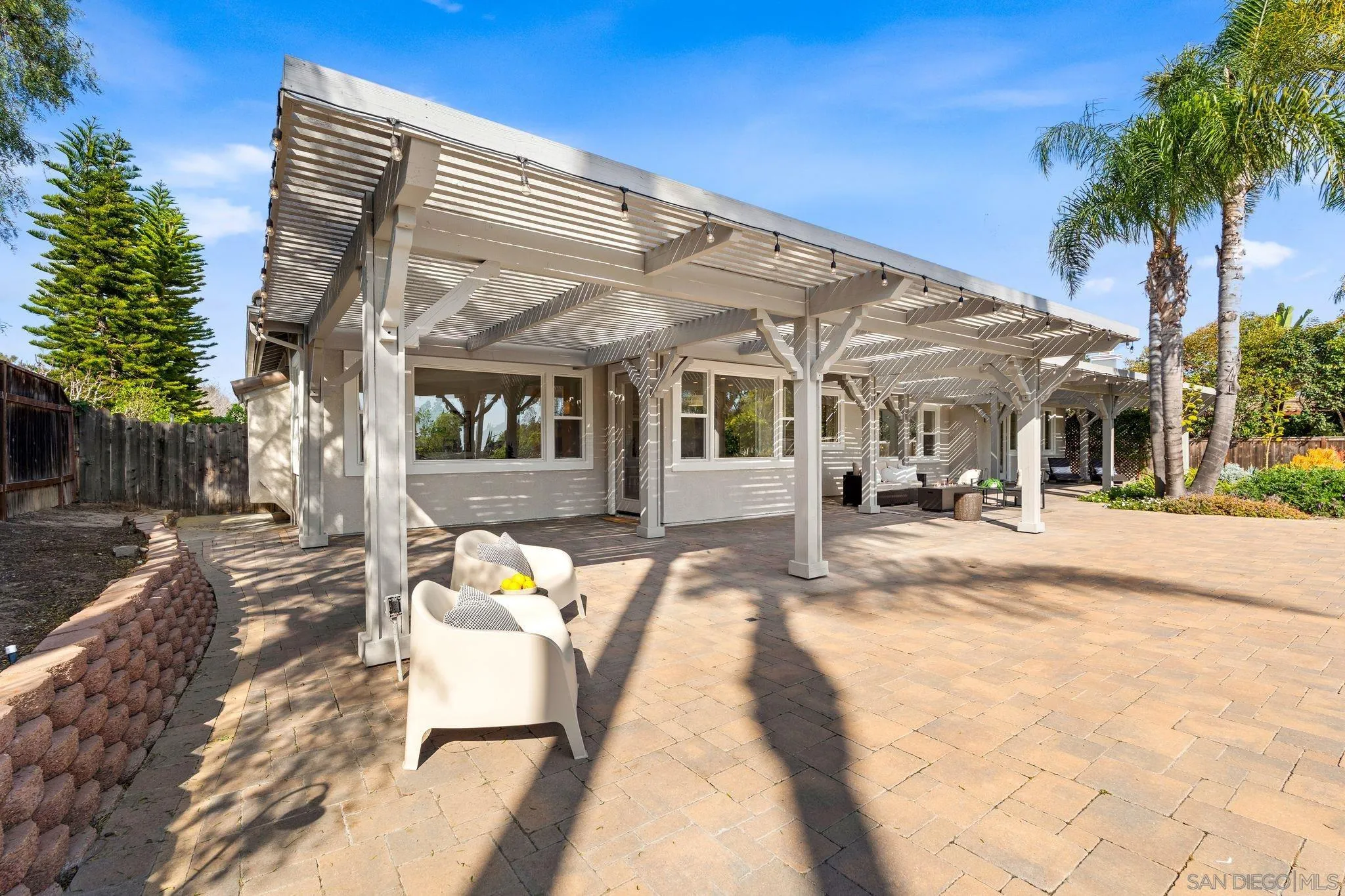 https://cdn.realtyfeed.com/cdn/127/260006575/22a7c586eec788272a55ca1e0de4f9f4.webp