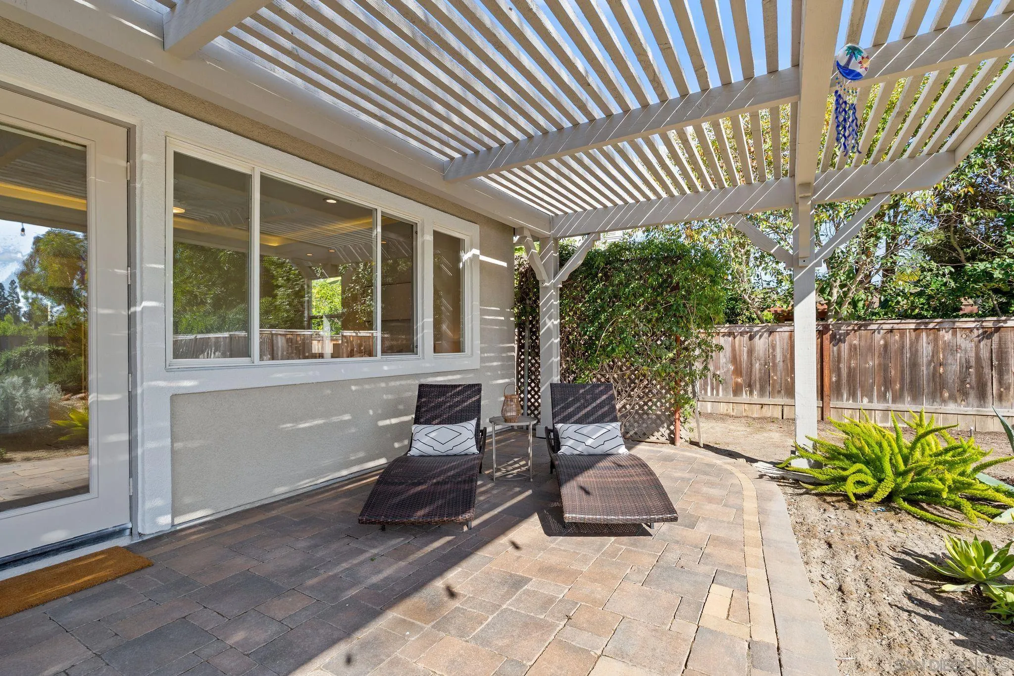 https://cdn.realtyfeed.com/cdn/127/260006575/2c7ec3b391959aac27836e9a6fc84e1c.webp