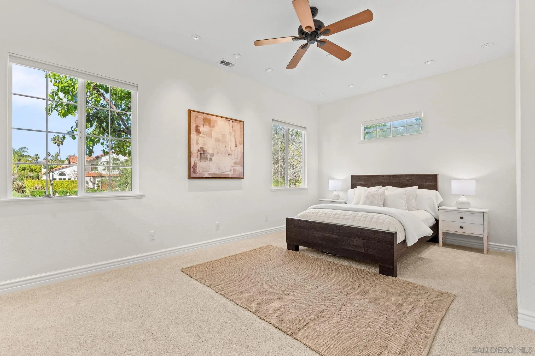 https://cdn.realtyfeed.com/cdn/127/260006575/53569ae04dc93c0be84384a97108f865.webp