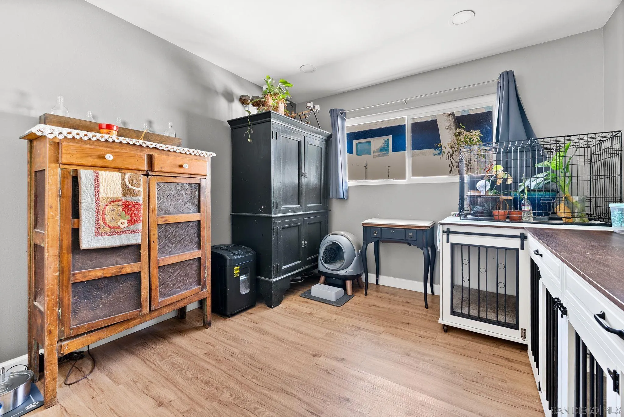https://cdn.realtyfeed.com/cdn/127/260006576/9d564aaa1f32dec2244f26a983c51970.webp