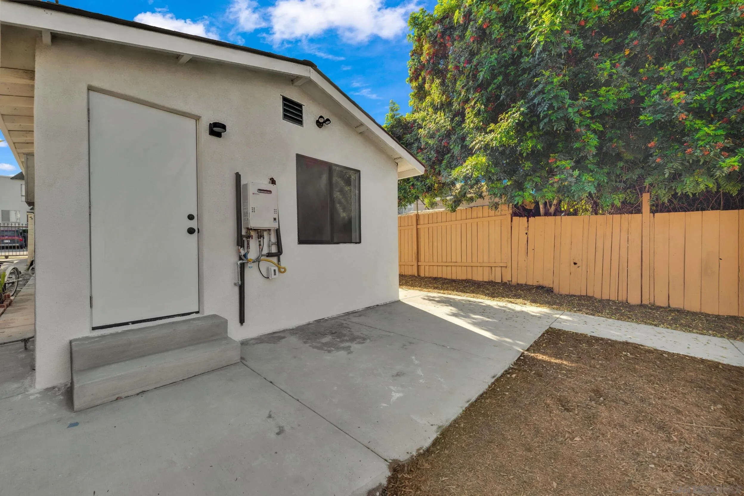 https://cdn.realtyfeed.com/cdn/127/260006579/80716773688f63c6a1314cdc5a3febcc.webp