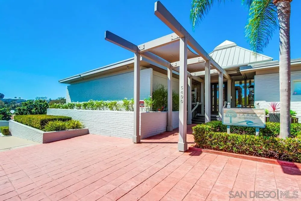 Photo #47: 260006582 Listing: Photo #47