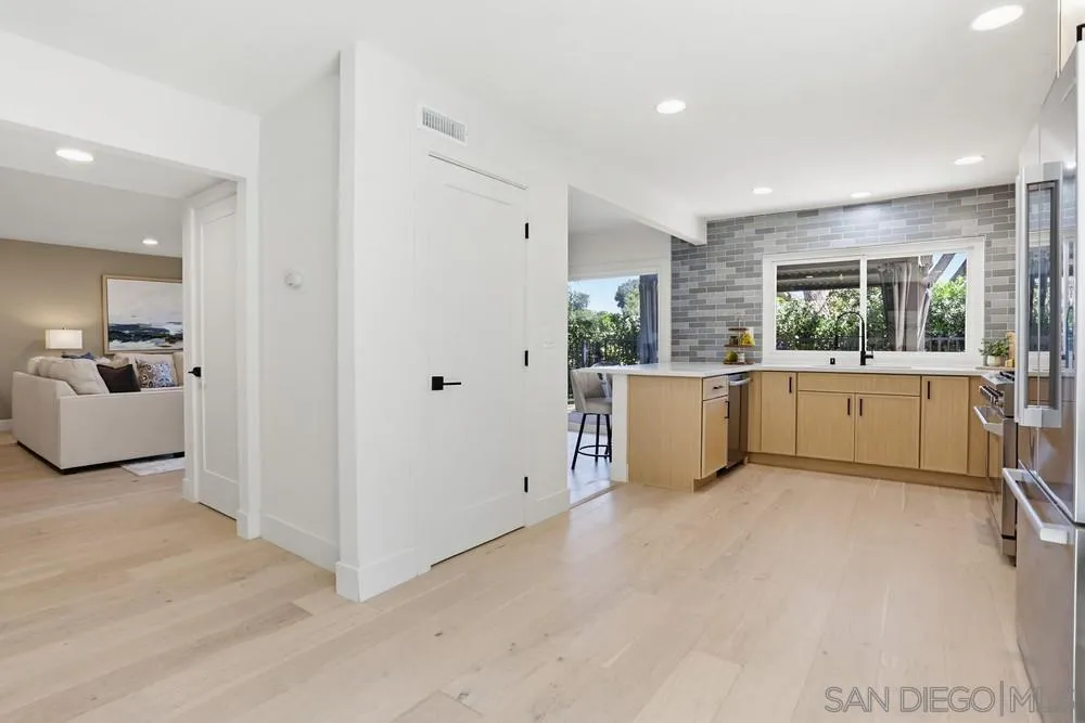 Photo #10: 260006582 Listing: Photo #10