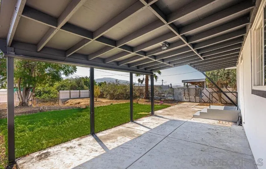 https://cdn.realtyfeed.com/cdn/127/260006588/f449d50c90ecb604270ac21732d5256e.webp