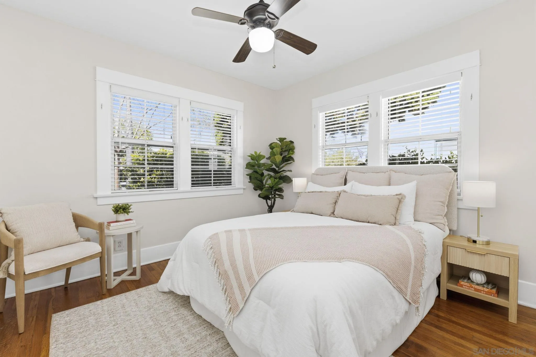 https://cdn.realtyfeed.com/cdn/127/260006604/24a84cb5c0667f233e56968f5eaa8e3f.webp