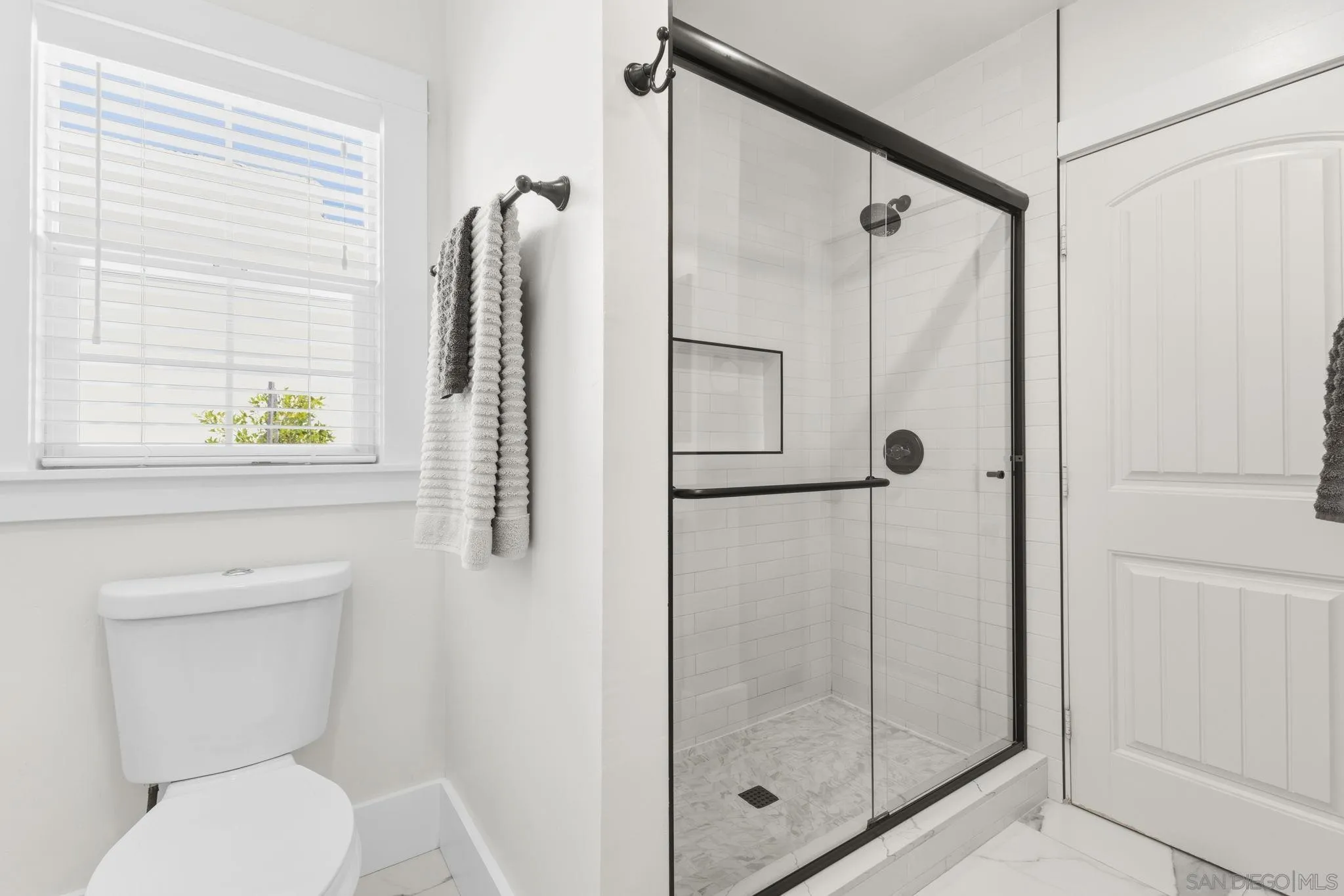 https://cdn.realtyfeed.com/cdn/127/260006604/7f440eef21a6db9f6984ceeab3788044.webp