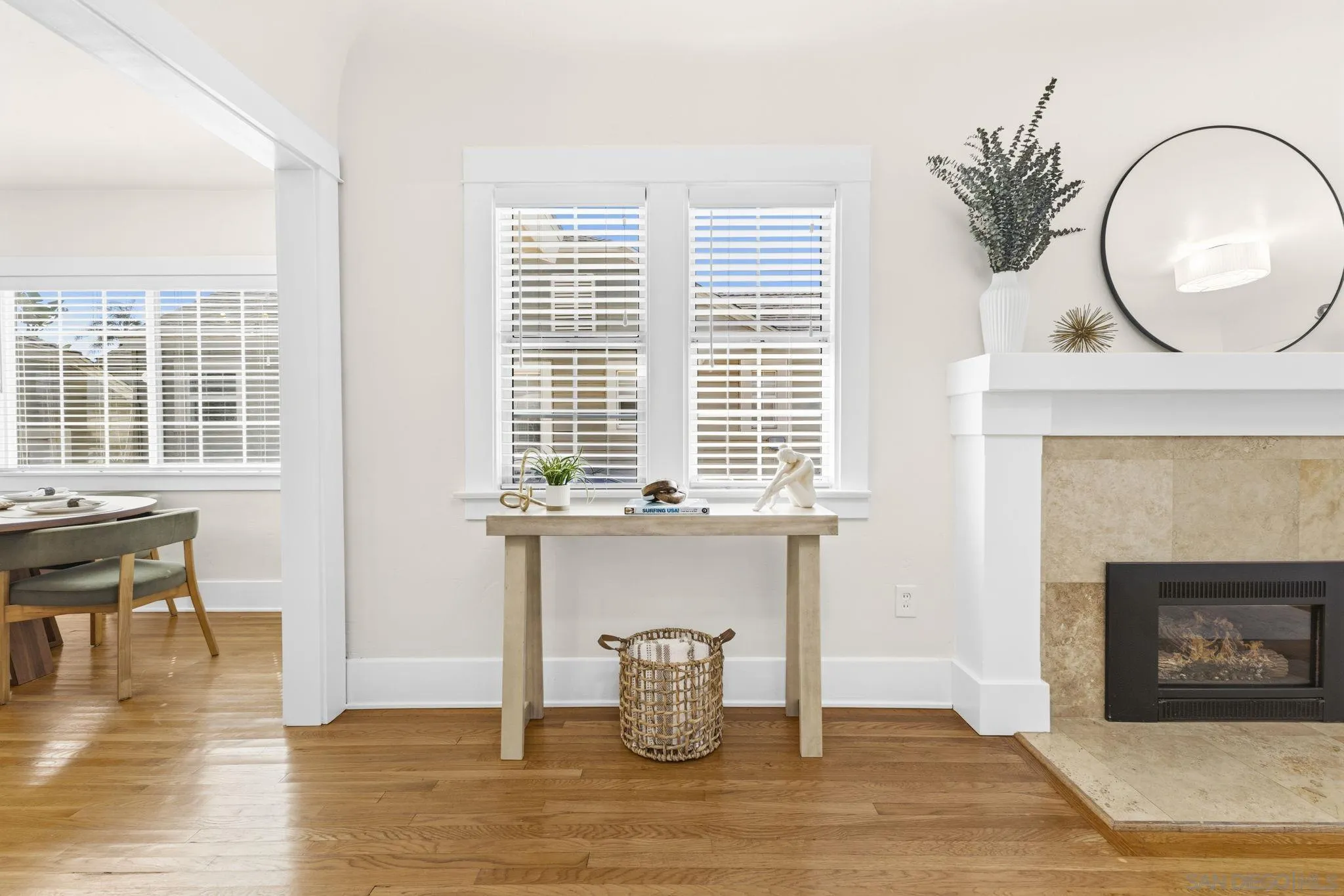 https://cdn.realtyfeed.com/cdn/127/260006604/b1e599a5ce8c1d99efebba781294779d.webp