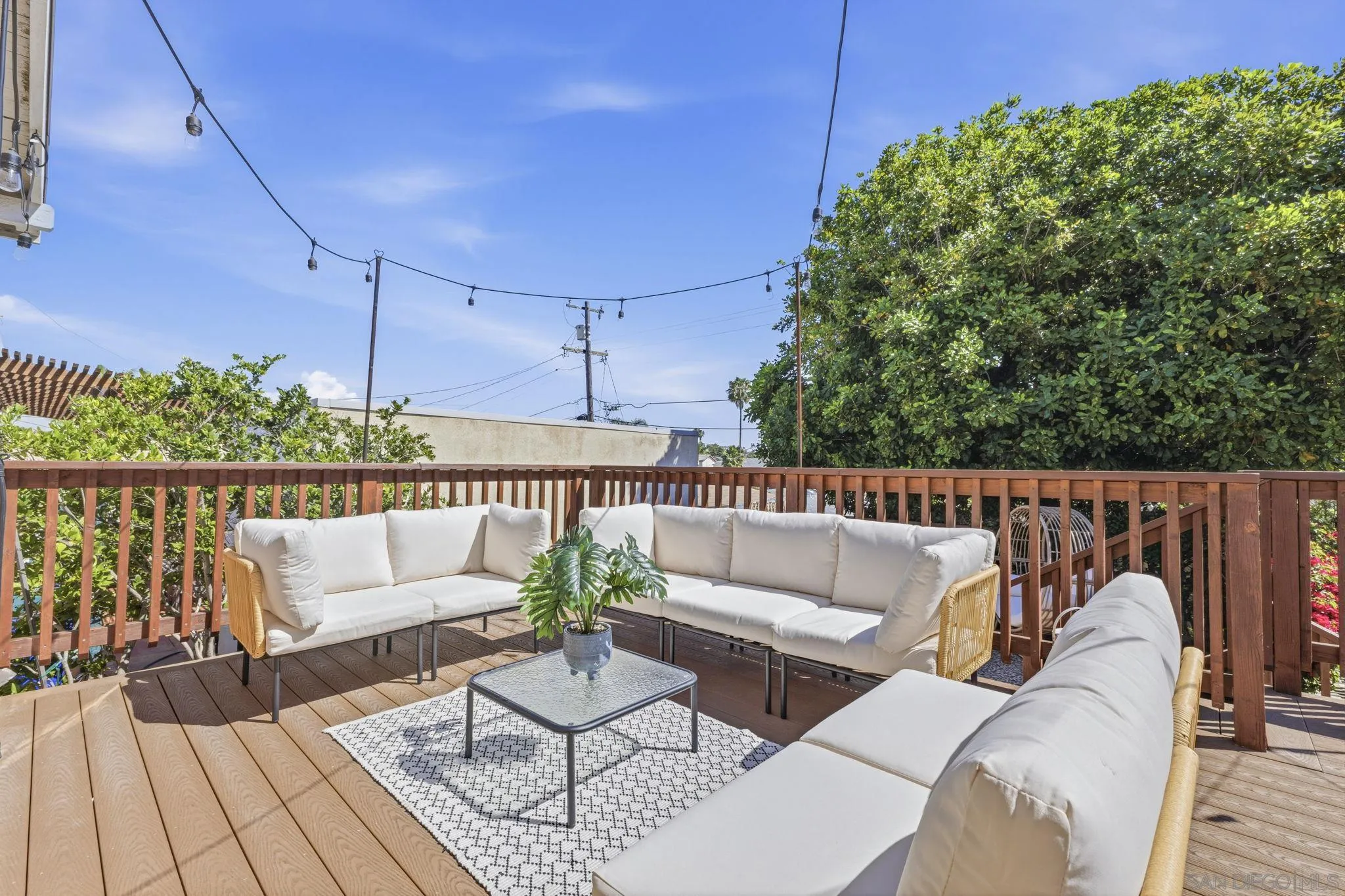 https://cdn.realtyfeed.com/cdn/127/260006604/c603fa0c8bf7a6fe32517270937acc93.webp