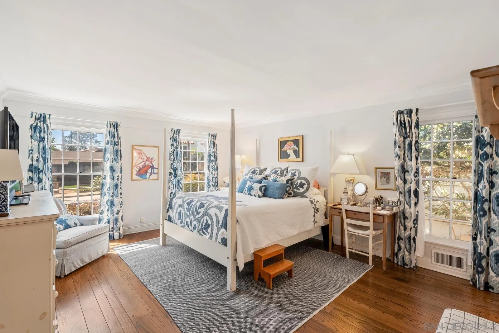 https://cdn.realtyfeed.com/cdn/127/260006606/39e5aa76684aa928a0a8b6a9c6fa973e.webp