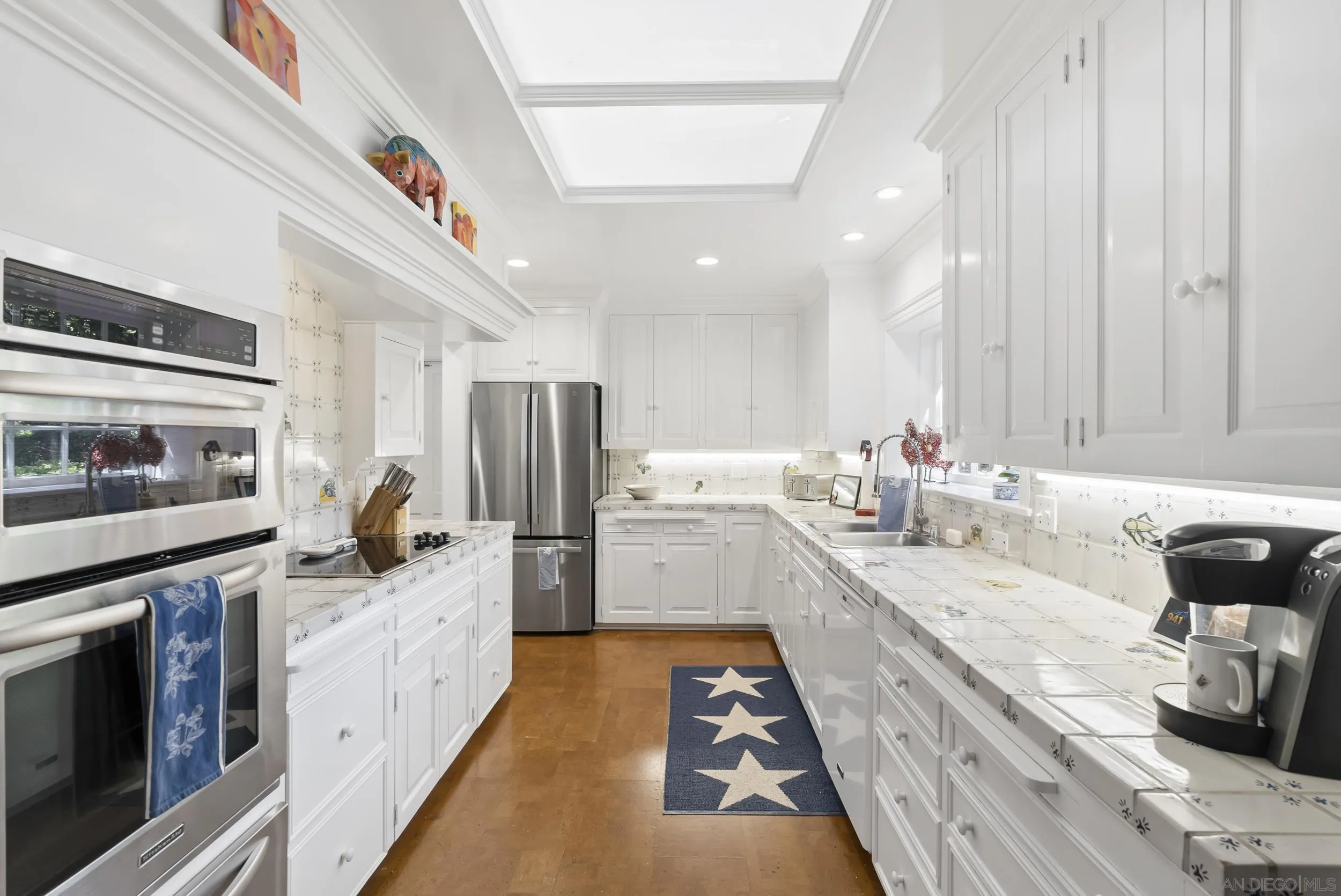https://cdn.realtyfeed.com/cdn/127/260006606/8569f806abd933d3f847c0e72036ef06.webp