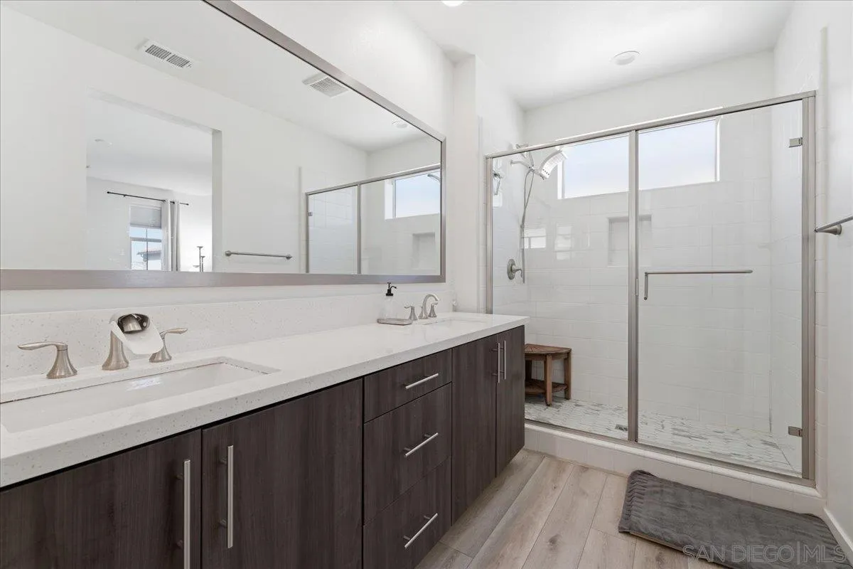 Photo #26: 260006608 Listing: Photo #26