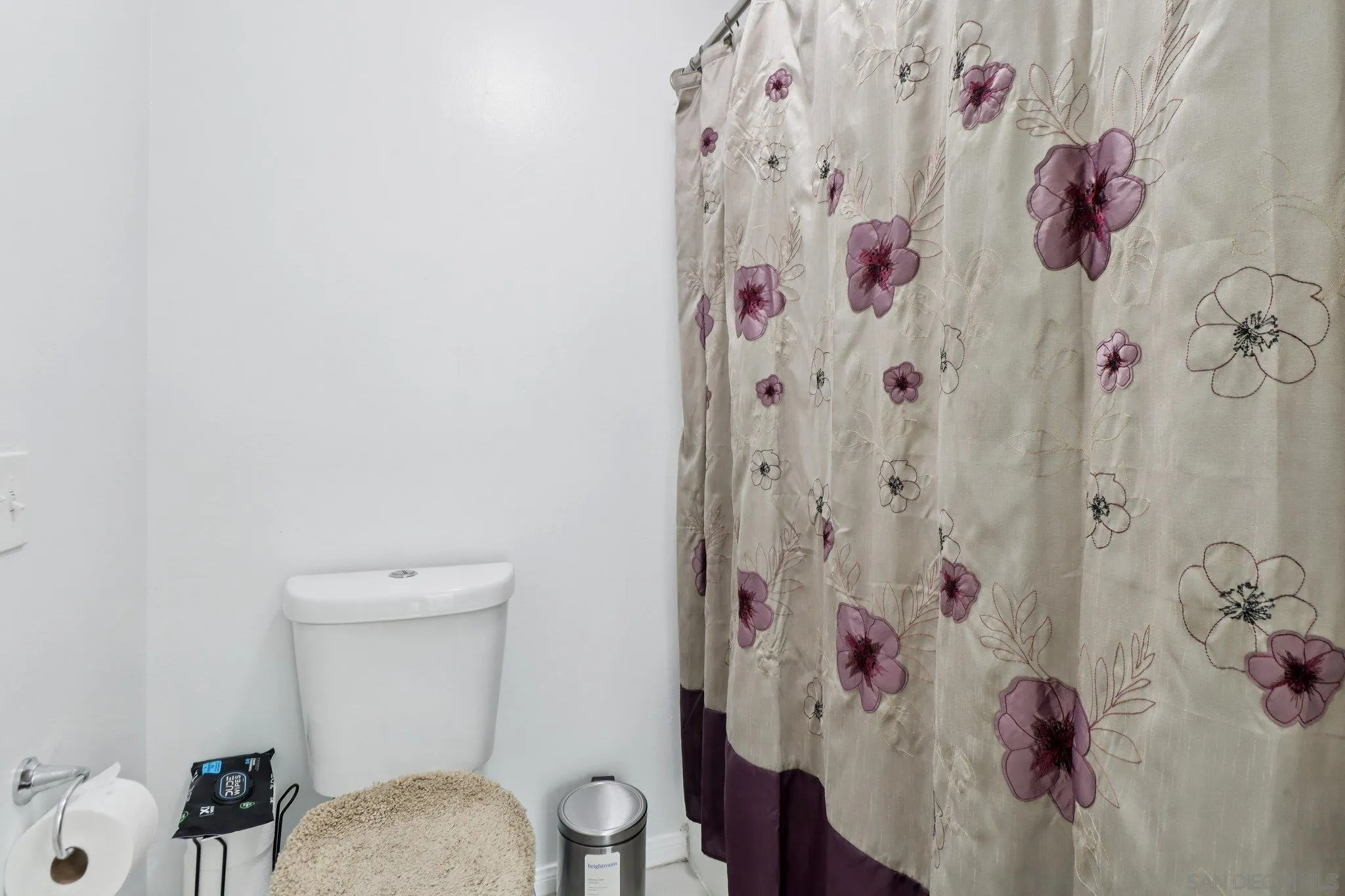 Photo #17: 260006611 Listing: Photo #17