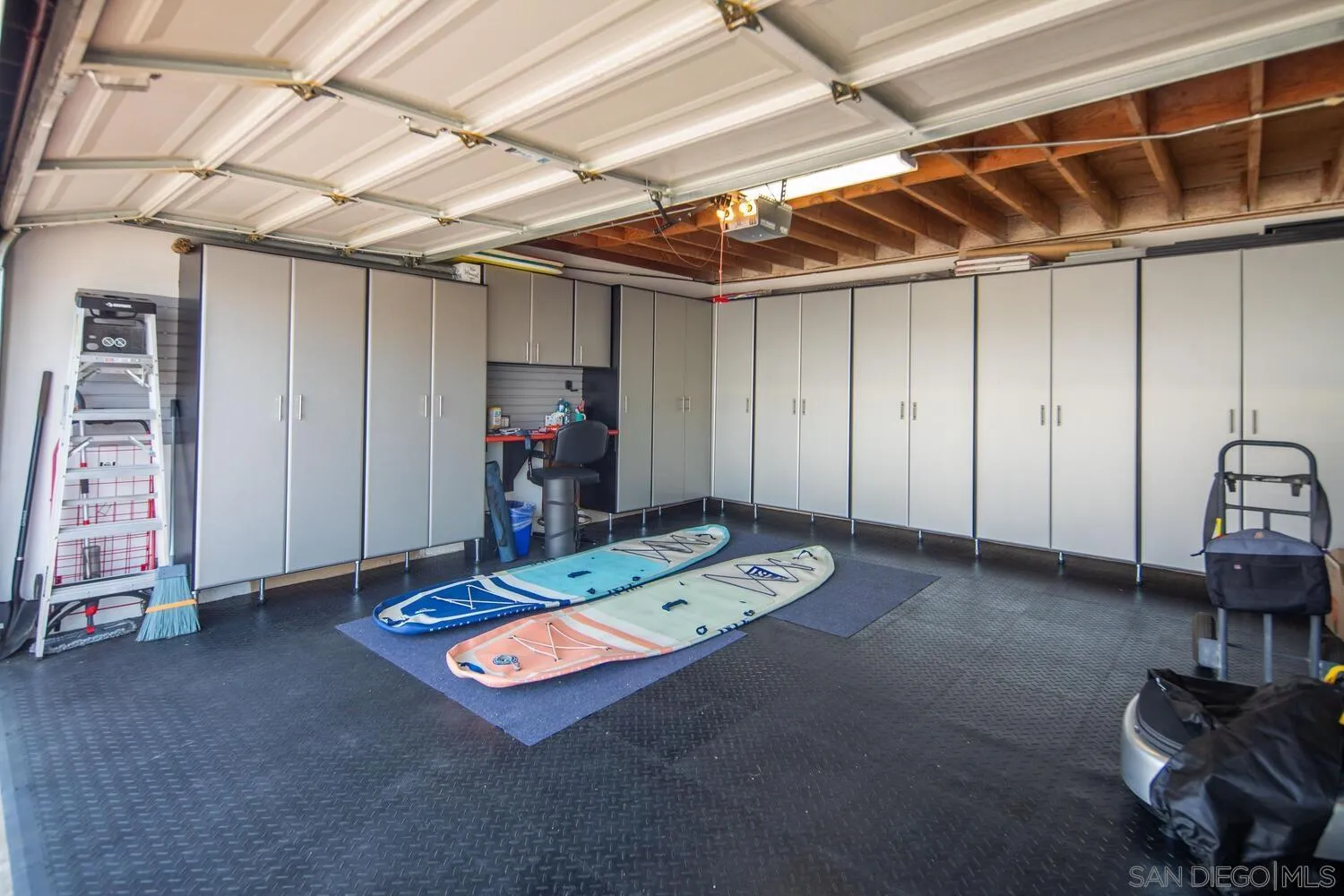 Photo #36: 260006612 Listing: Photo #36