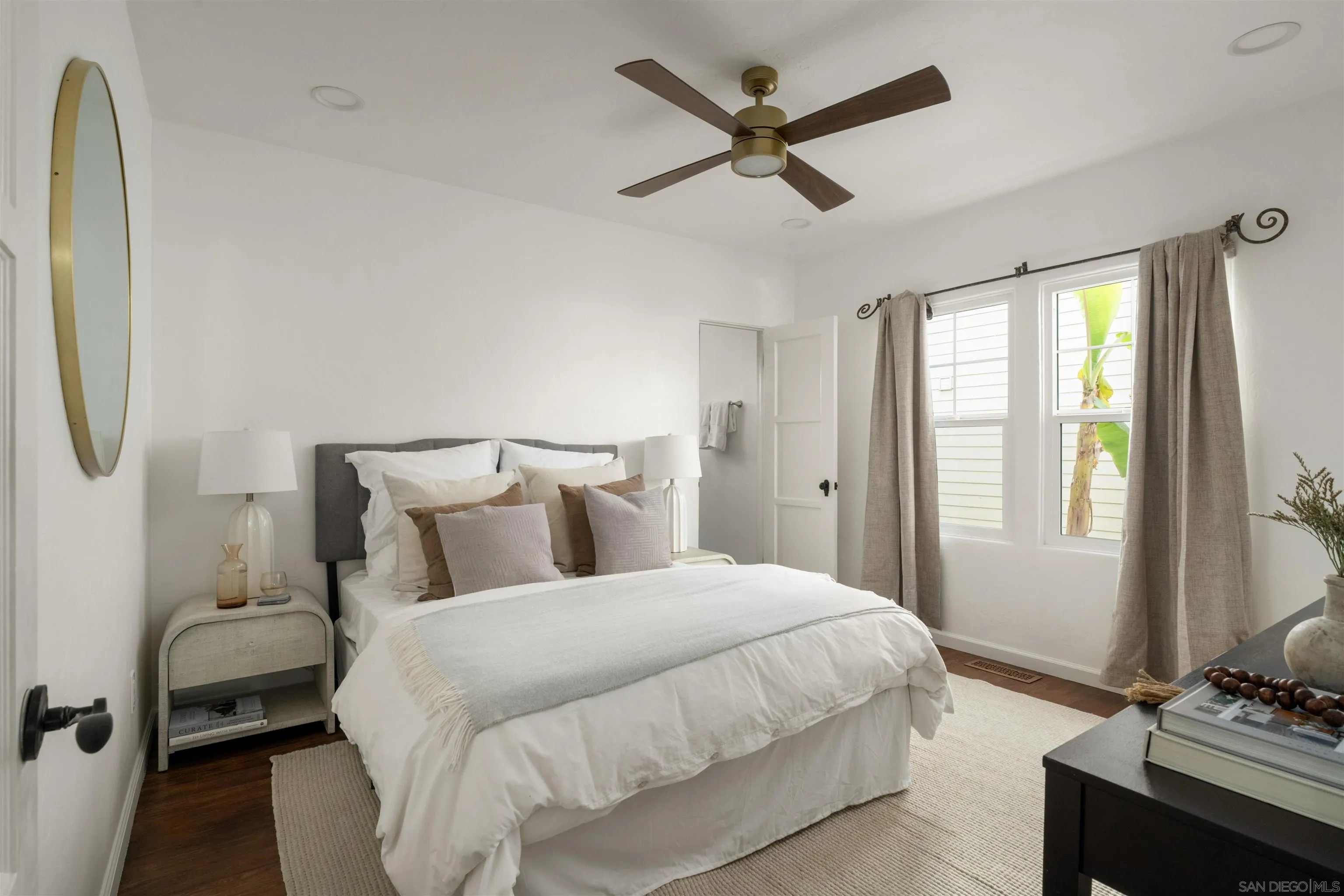 https://cdn.realtyfeed.com/cdn/127/260006613/b1e872fdffc01122698ab6ad509328cf.webp