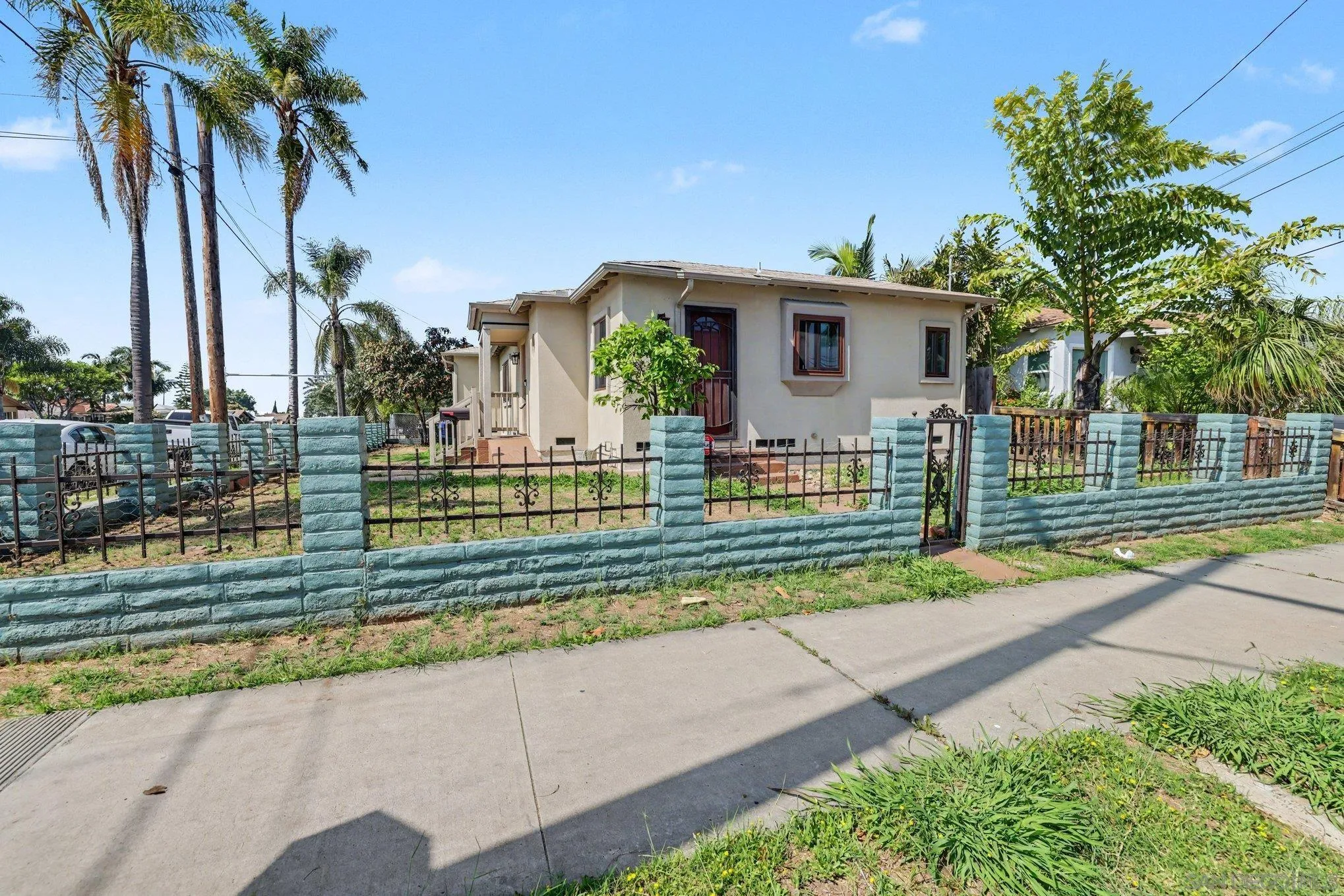 https://cdn.realtyfeed.com/cdn/127/260006618/270c627f85cd6f602dac0709d34b61f8.webp