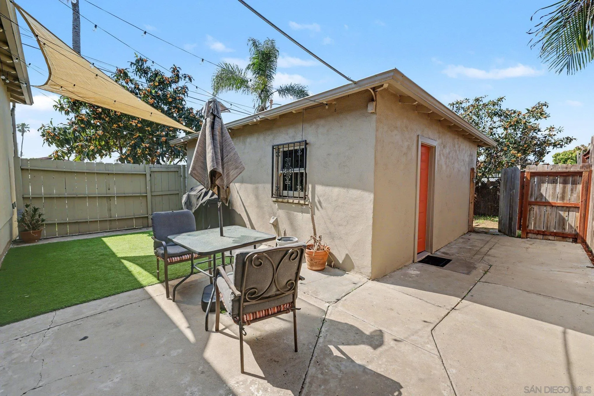 https://cdn.realtyfeed.com/cdn/127/260006618/7db7af447aa1852fe8bd77daa48573d8.webp
