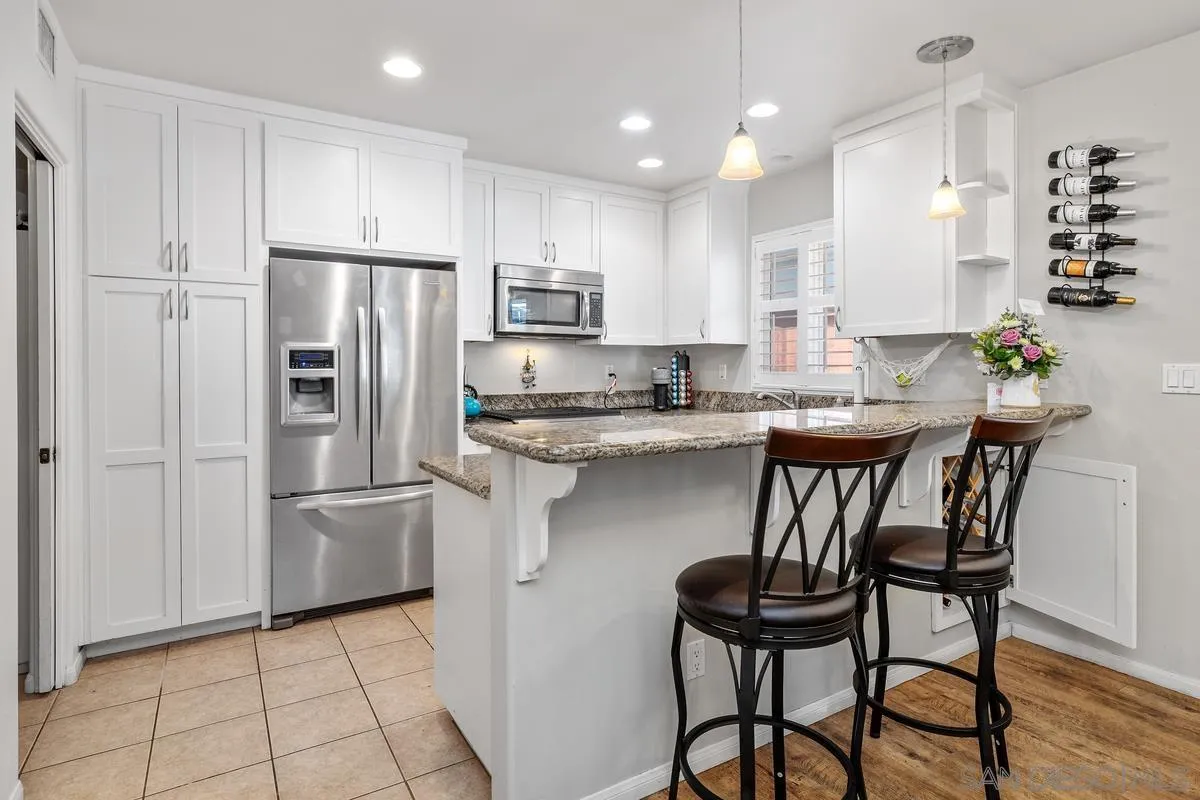 https://cdn.realtyfeed.com/cdn/127/260006619/1decd15474ea392fc87db4a35253f0ec.webp