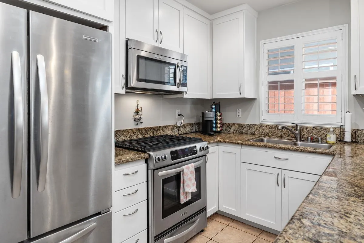 https://cdn.realtyfeed.com/cdn/127/260006619/e3375afbaa0e67641d58a241e3c8f8b1.webp