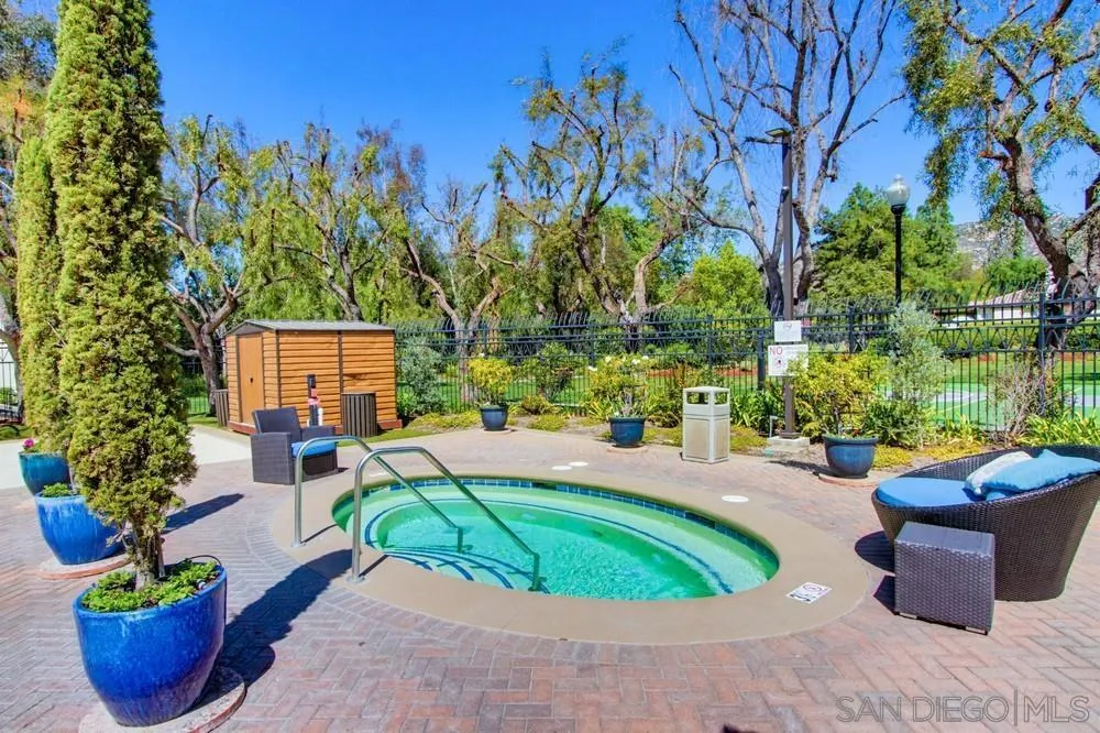 https://cdn.realtyfeed.com/cdn/127/260006623/a60f4b06033a330ef57c634a9b3e6dcc.webp