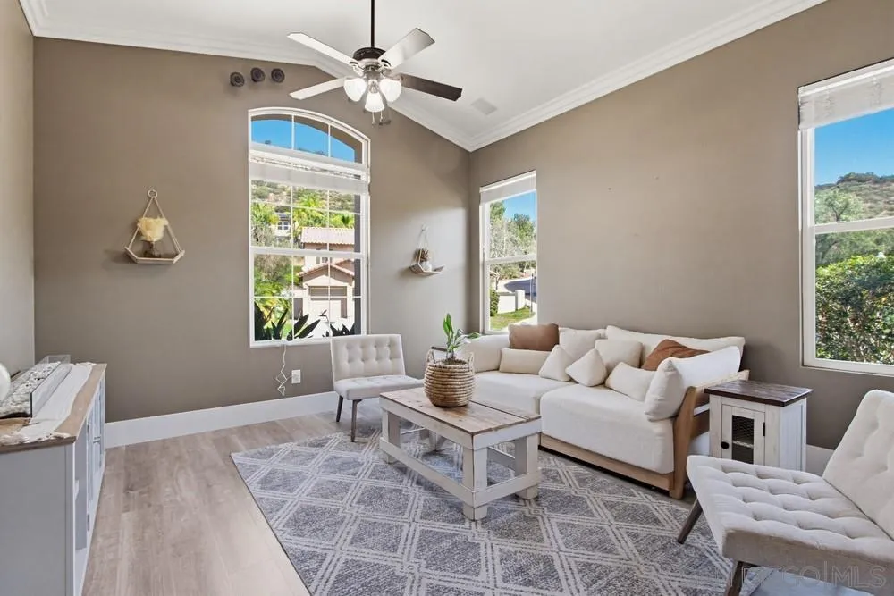 https://cdn.realtyfeed.com/cdn/127/260006623/af61d48aa6e7772361133bb83307a840.webp