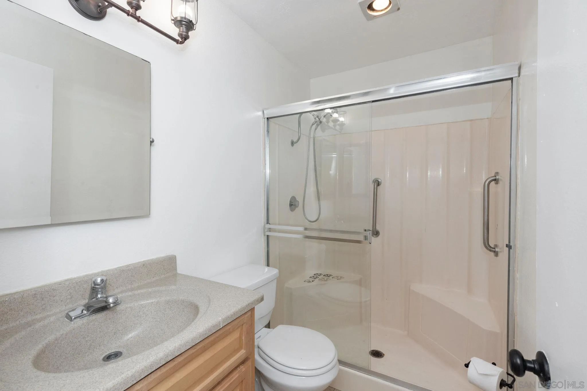 https://cdn.realtyfeed.com/cdn/127/260006625/12369d240dafc1a6a35997feccdb349b.webp