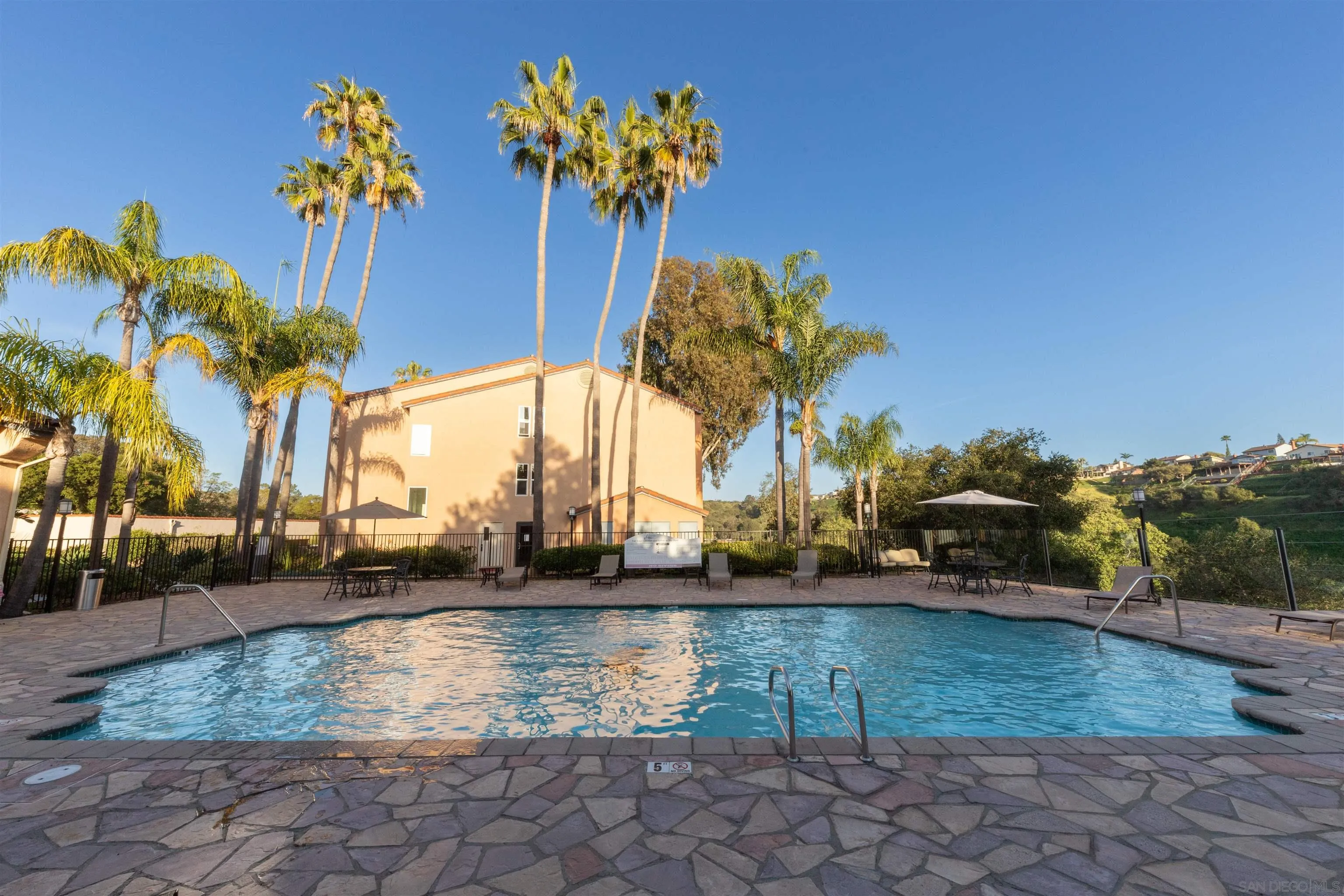 Photo #43: 260006629 Listing: Photo #43