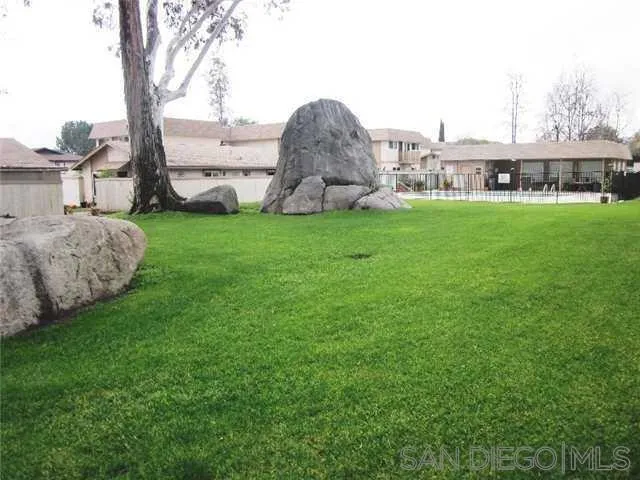 https://cdn.realtyfeed.com/cdn/127/260006635/6d9f7d9f59431d1991e156ee9aa4d76b.webp