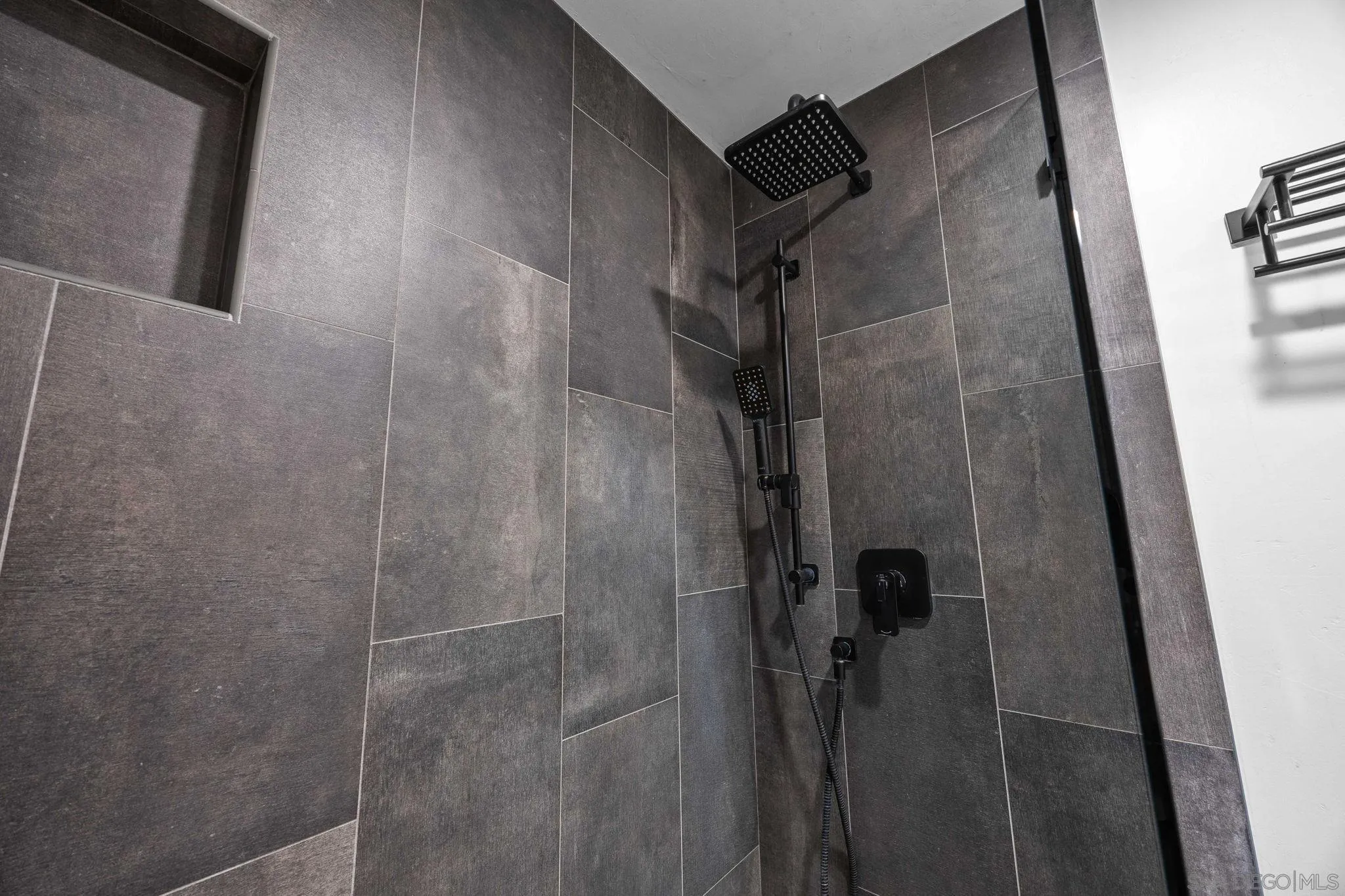 Photo #25: 260006636 Listing: Photo #25