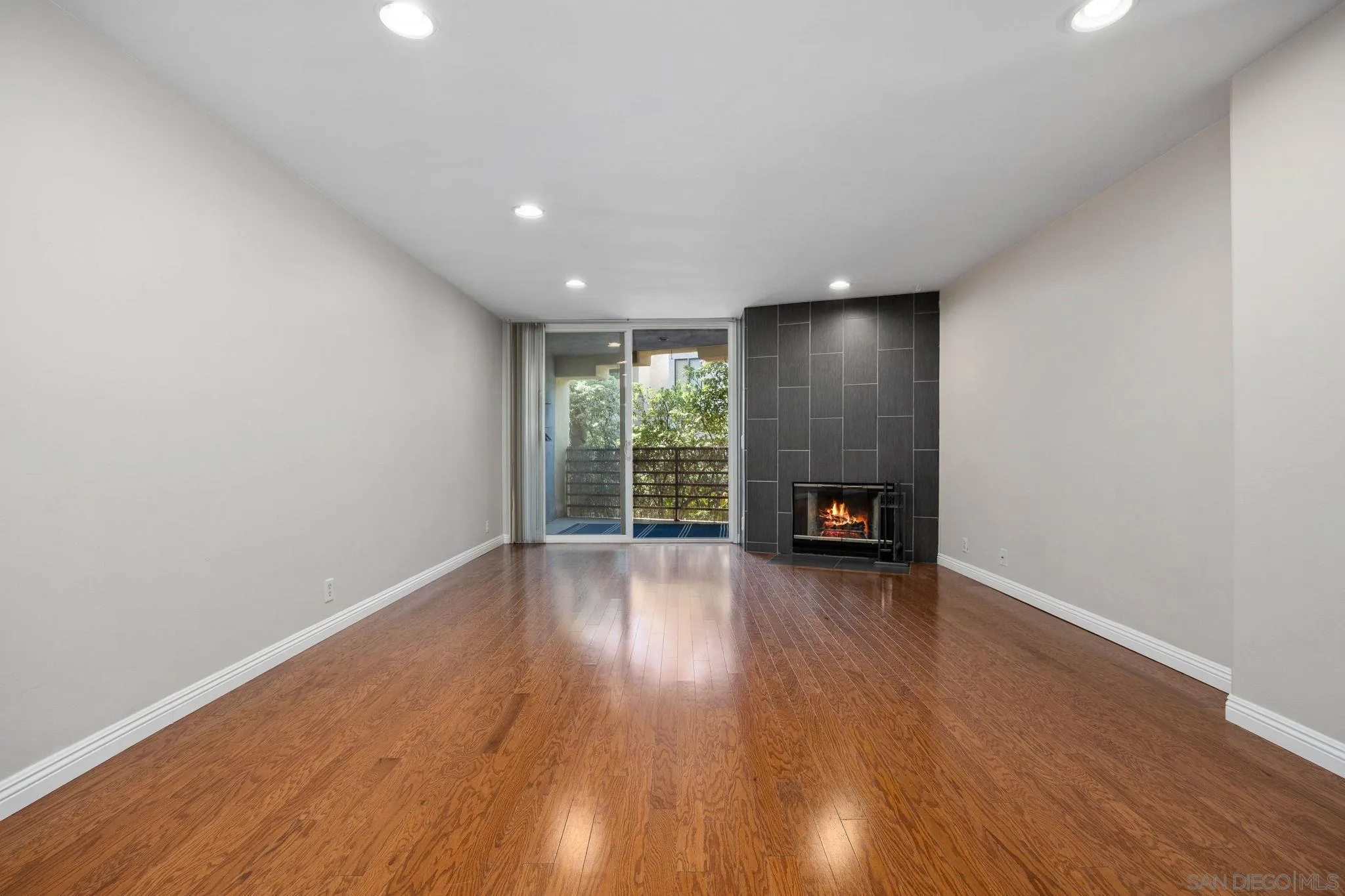 Photo #15: 260006636 Listing: Photo #15