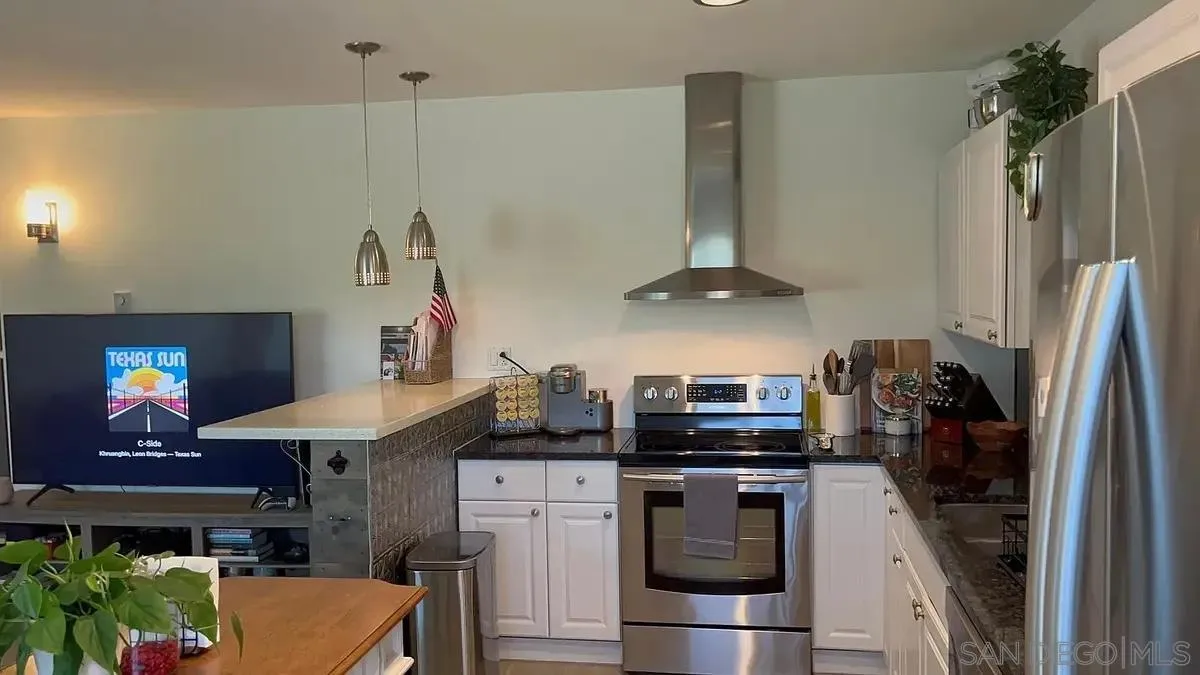 https://cdn.realtyfeed.com/cdn/127/260006638/a5c16ac3e2b5af8eef426e0fff7da85a.webp