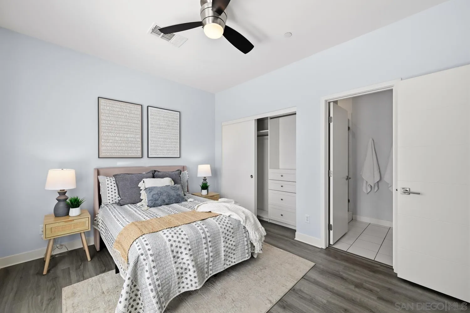 https://cdn.realtyfeed.com/cdn/127/260006640/c1bf239e404ec0de6cf4f026b85a3739.webp