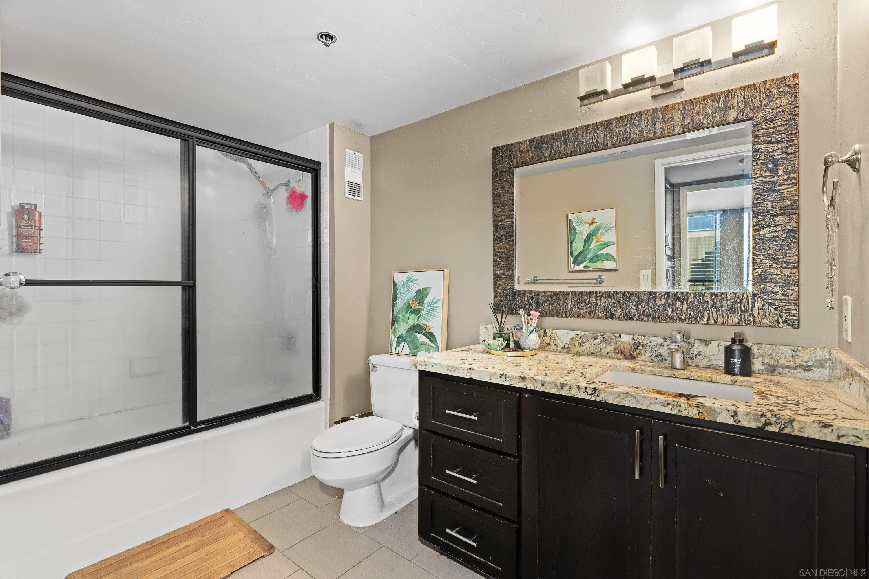 Photo #15: 260006641 Listing: Photo #15